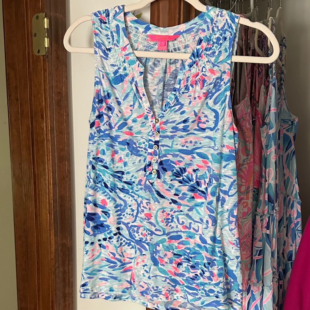 Lilly Pulitzer Blue and Pink Sleeveless Top